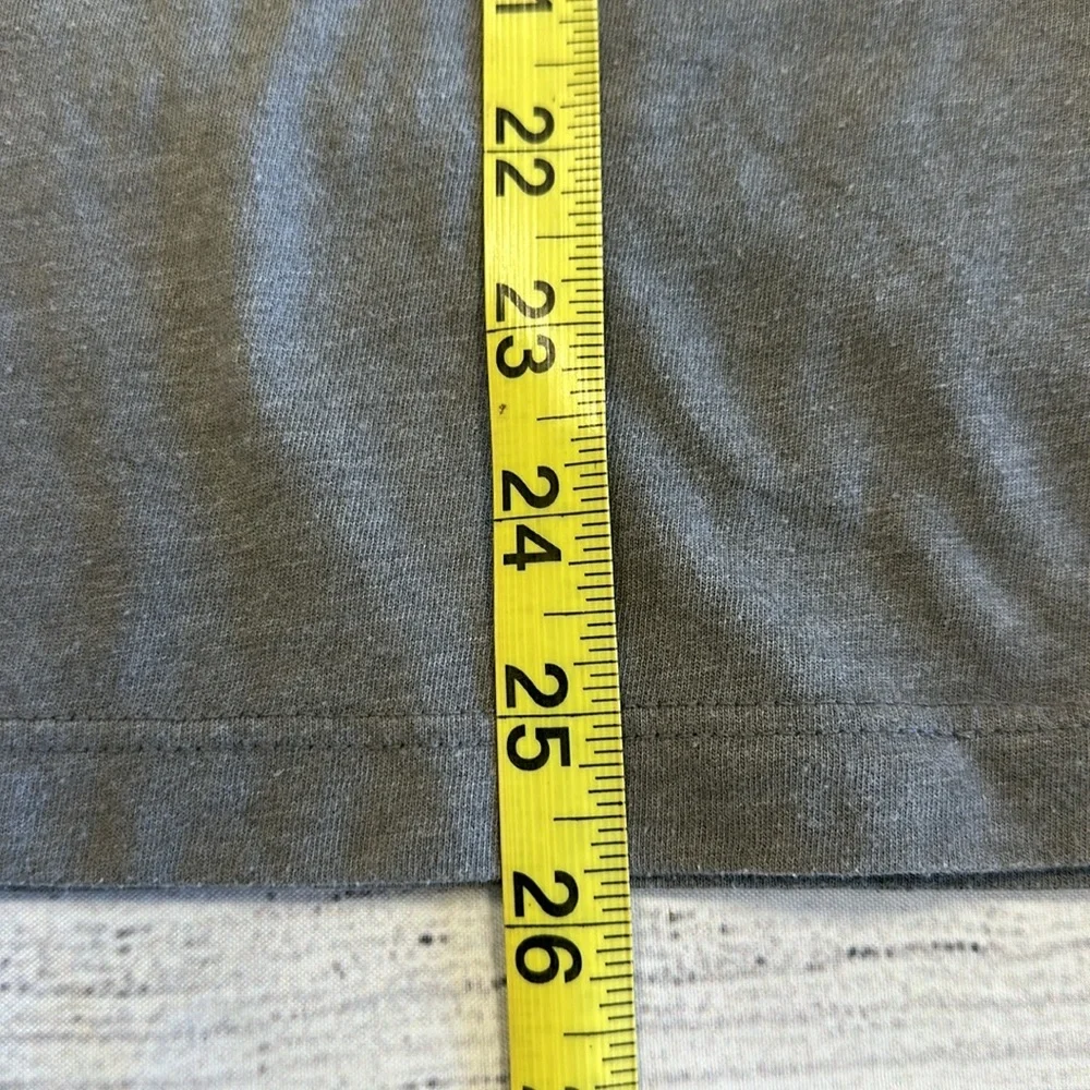 The North Face • Gray Signature Tee • Sz L - Picture 9 of 9